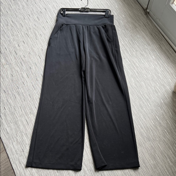 Prana Black Soft Wide Leg Pants. Size Medium - Picture 1 of 7